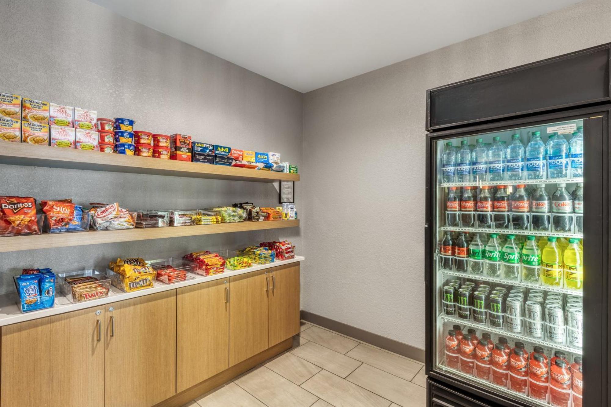 Holiday Inn Express & Suites - Green Bay East By Ihg Экстерьер фото