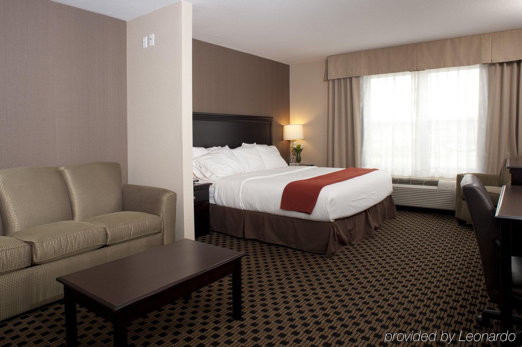 Holiday Inn Express & Suites - Green Bay East, An Ihg Hotel Экстерьер фото
