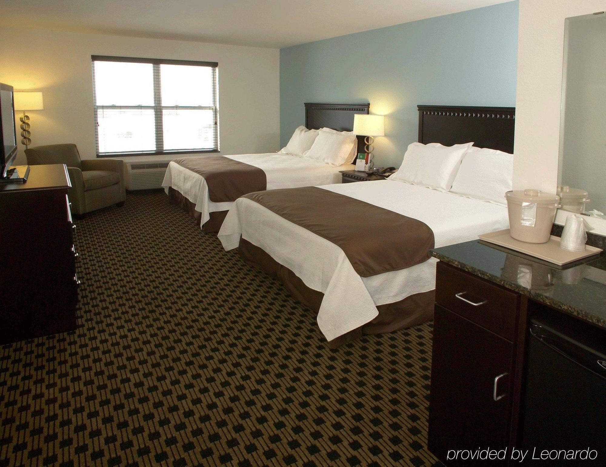 Holiday Inn Express & Suites - Green Bay East By Ihg Экстерьер фото